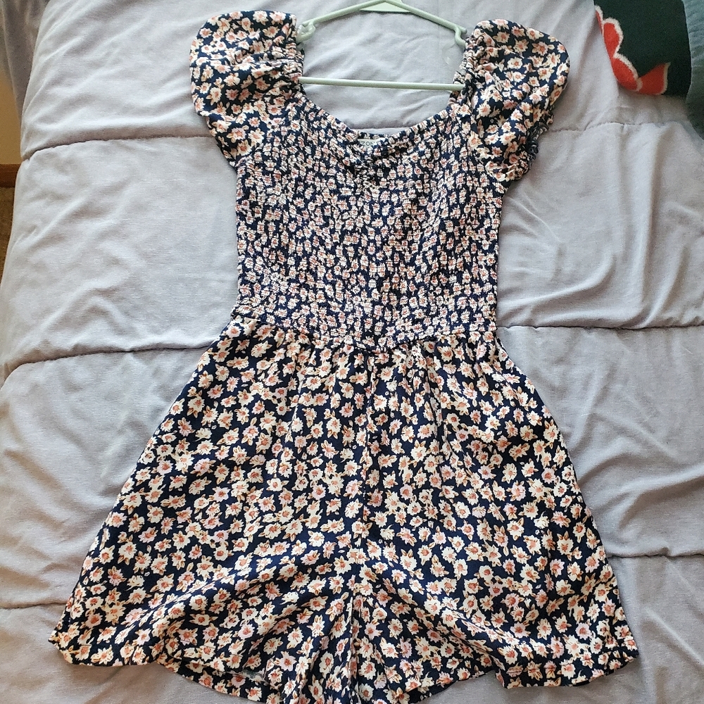 Arizona Jean Co Floral Romper